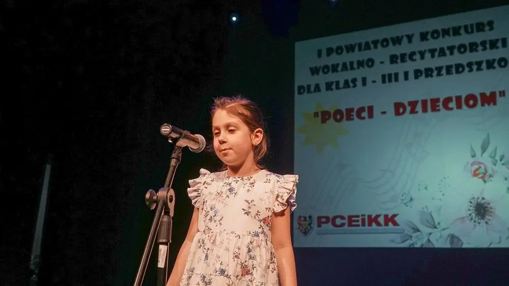 Znamy laureatów Powiatowego Konkursu Wokalno-Recytatorskiego „Poeci – Dzieciom”