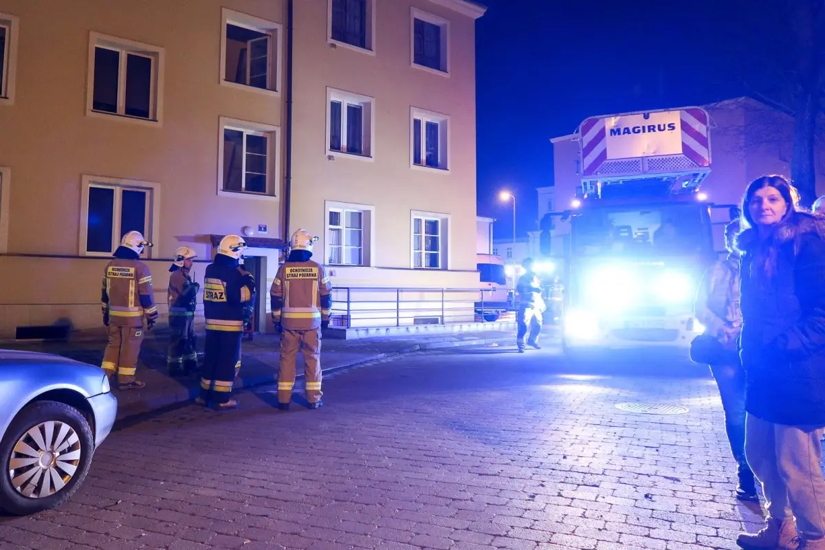 Pożar w budynku przy ulicy Teatralnej w Bolesławcu