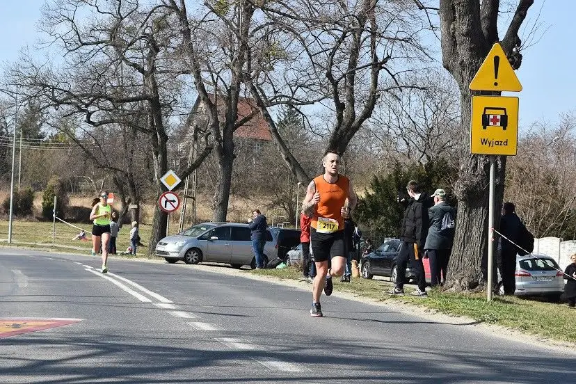 Żołnierze pancernej brygady z sukcesami biegowymi