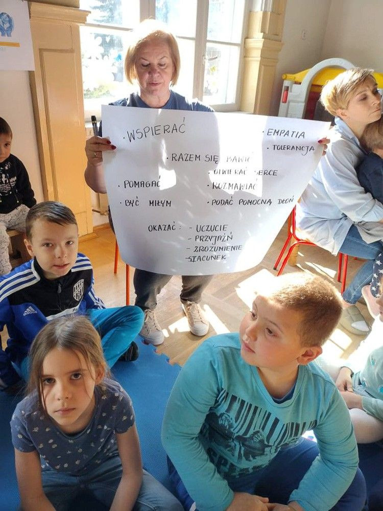 Bolesławiec solidarny z osobami cierpiącymi na autyzm