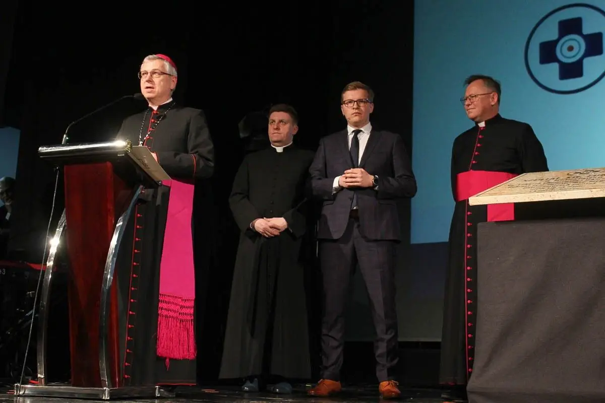Uroczystość nadania szpitalowi powiatowemu imienia świętego Łukasza