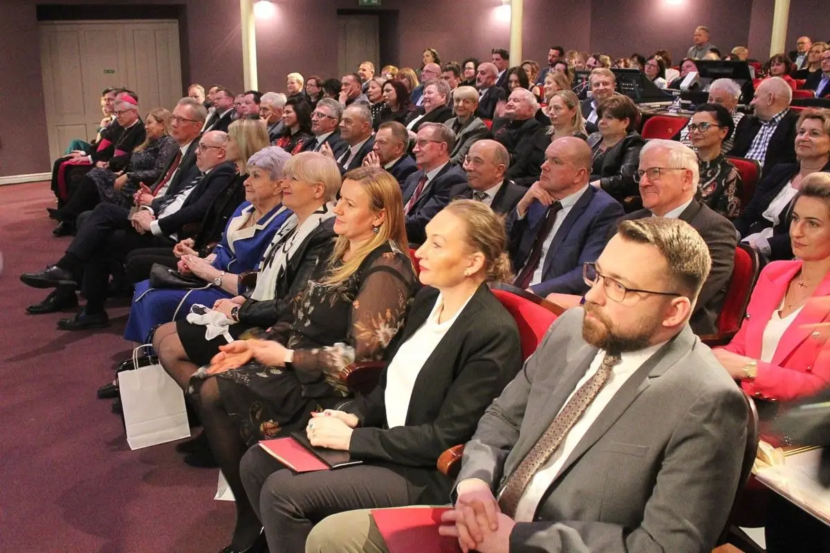 Uroczystość nadania szpitalowi powiatowemu imienia świętego Łukasza