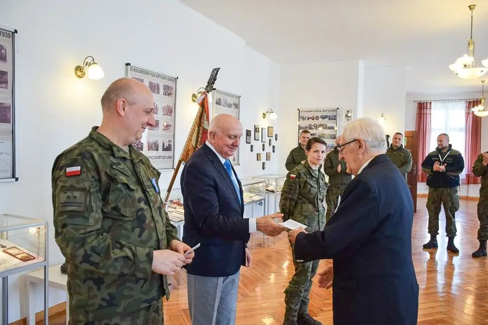 Weterani misji ONZ w bolesławieckim 23 Pułku Artylerii