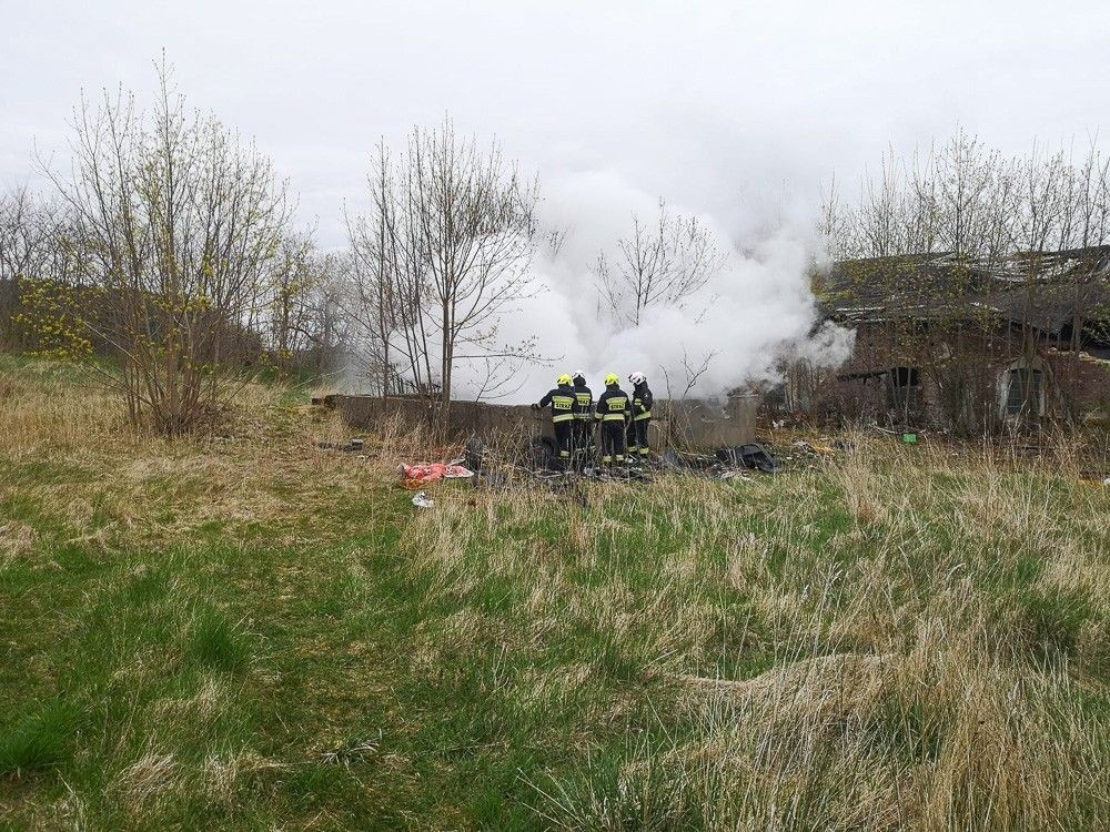 Akcja straży pożarnej w miejscowości Osła