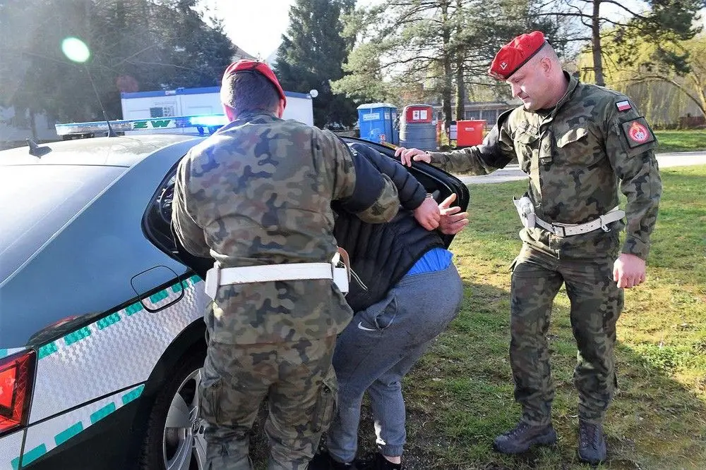 Ćwiczenia w 23 Śląskim Pułku Artylerii w Bolesławcu