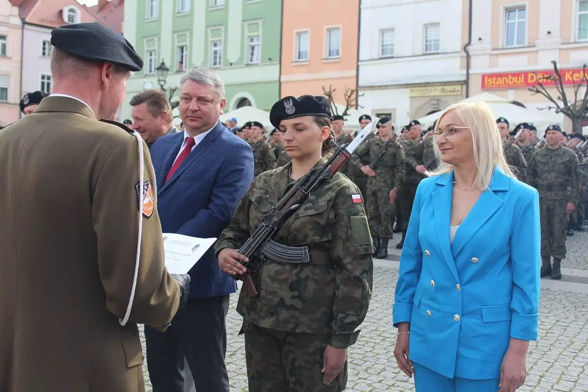 130 новобранців склали присягу на болеславецькій площі