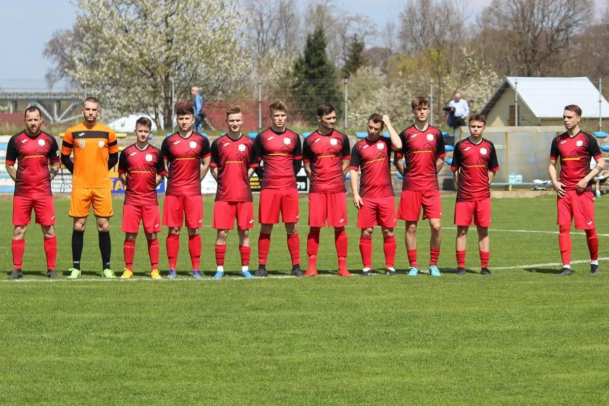 BKS wygrywa derby powiatu w Nowogrodźcu