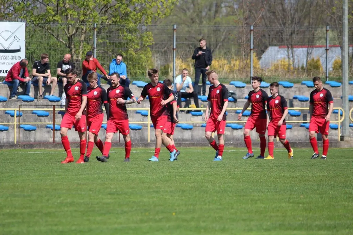 BKS wygrywa derby powiatu w Nowogrodźcu