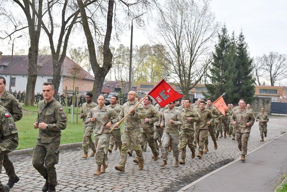 Bolesławieccy artylerzyści: dzień sportu z udziałem US Army