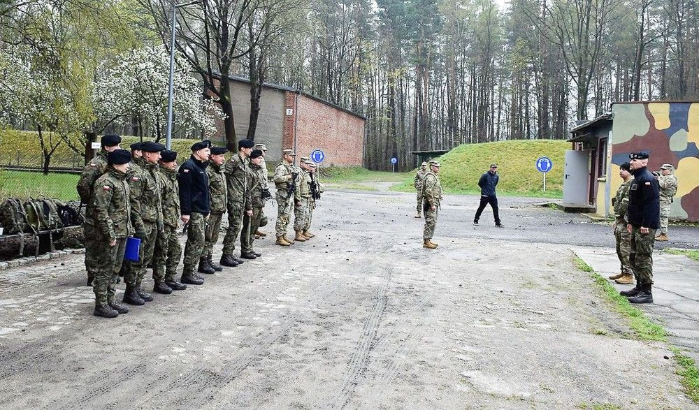 Bolesławieccy artylerzyści: dzień sportu z udziałem US Army