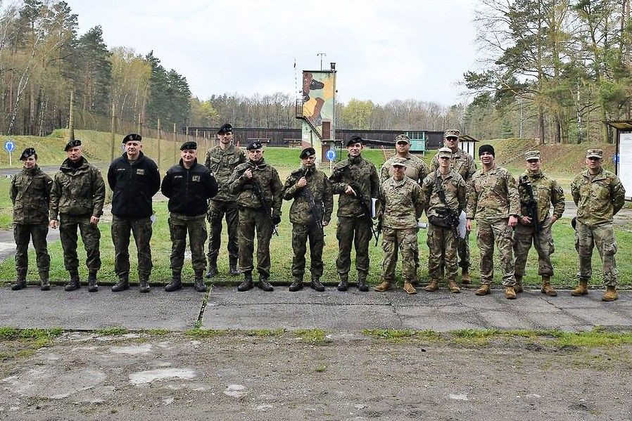 Bolesławieccy artylerzyści: dzień sportu z udziałem US Army