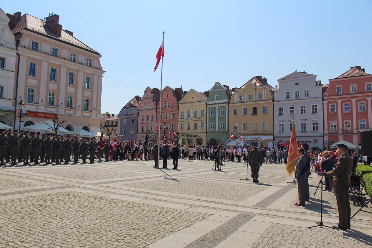 Obchody Święta Flagi RP w Bolesławcu