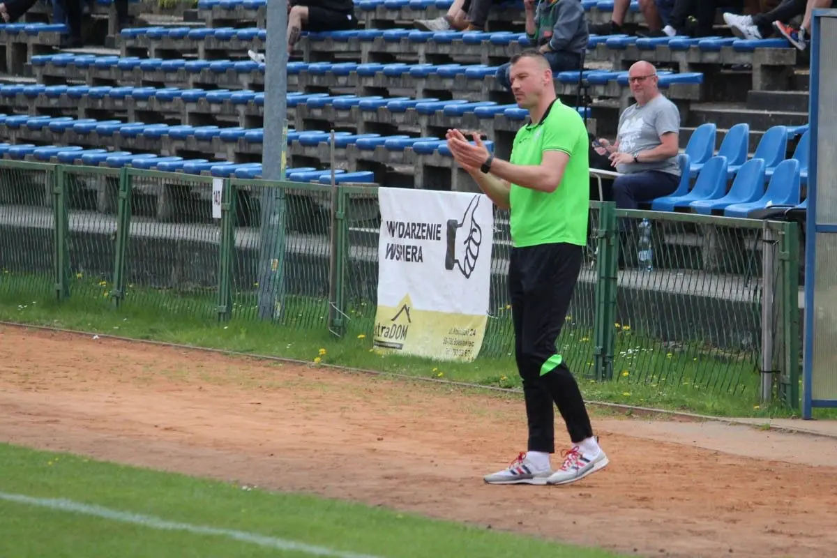 BKS kolejny raz wygrywa i jest o krok od awansu do IV ligi