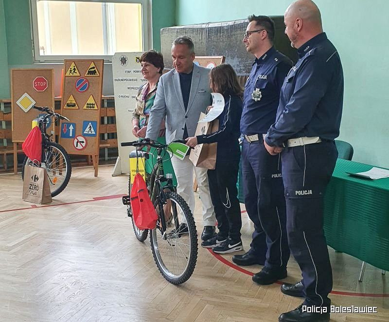 Uczniowie „czwórki” wiedzą najwięcej o bezpieczeństwie w ruchu drogowym