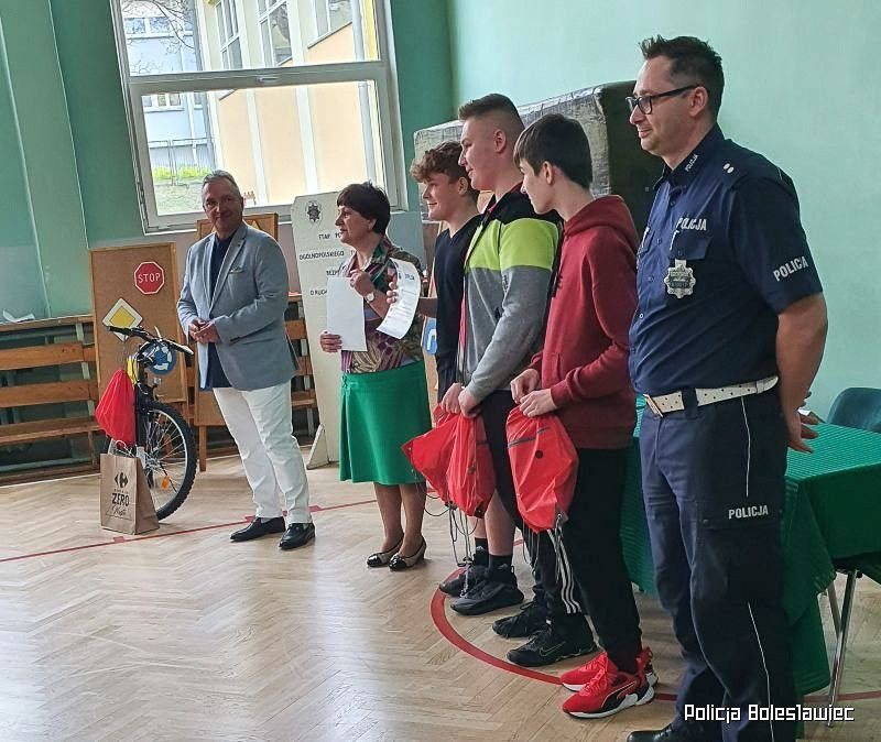 Uczniowie „czwórki” wiedzą najwięcej o bezpieczeństwie w ruchu drogowym
