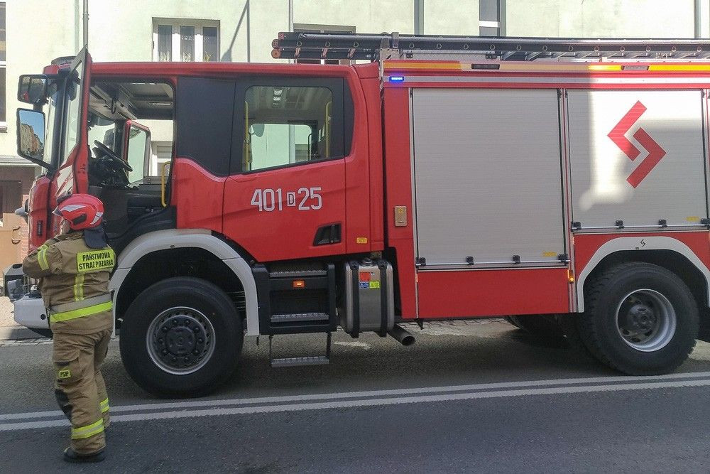 Pożar przy Żwirki i Wigury w Bolesławcu