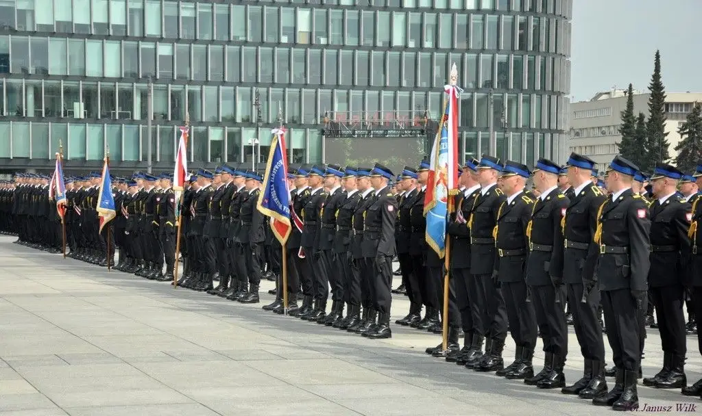 Szef dolnośląskiej straży pożarnej doceniony przez prezydenta Andrzeja Dudę