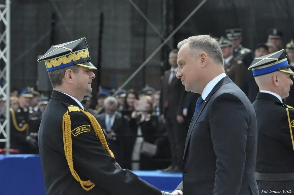 Szef dolnośląskiej straży pożarnej doceniony przez prezydenta Andrzeja Dudę
