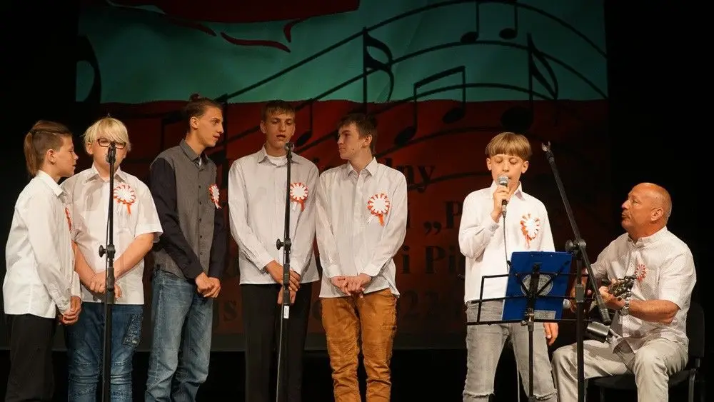 Wyjątkowe „Polskie Pieśni Patriotyczne i Piosenki Wojskowe” w Teatrze Starym