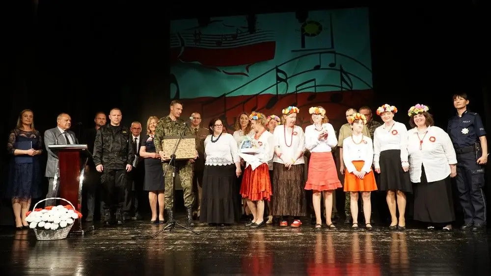 Wyjątkowe „Polskie Pieśni Patriotyczne i Piosenki Wojskowe” w Teatrze Starym