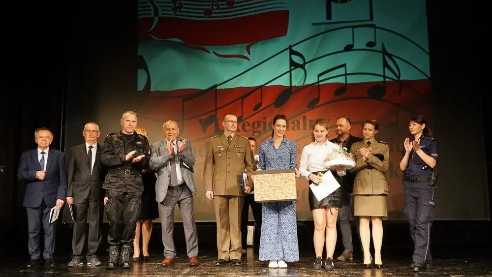 Wyjątkowe „Polskie Pieśni Patriotyczne i Piosenki Wojskowe” w Teatrze Starym