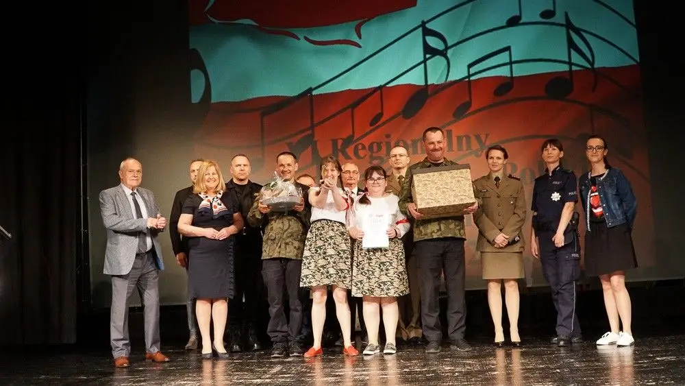 Wyjątkowe „Polskie Pieśni Patriotyczne i Piosenki Wojskowe” w Teatrze Starym