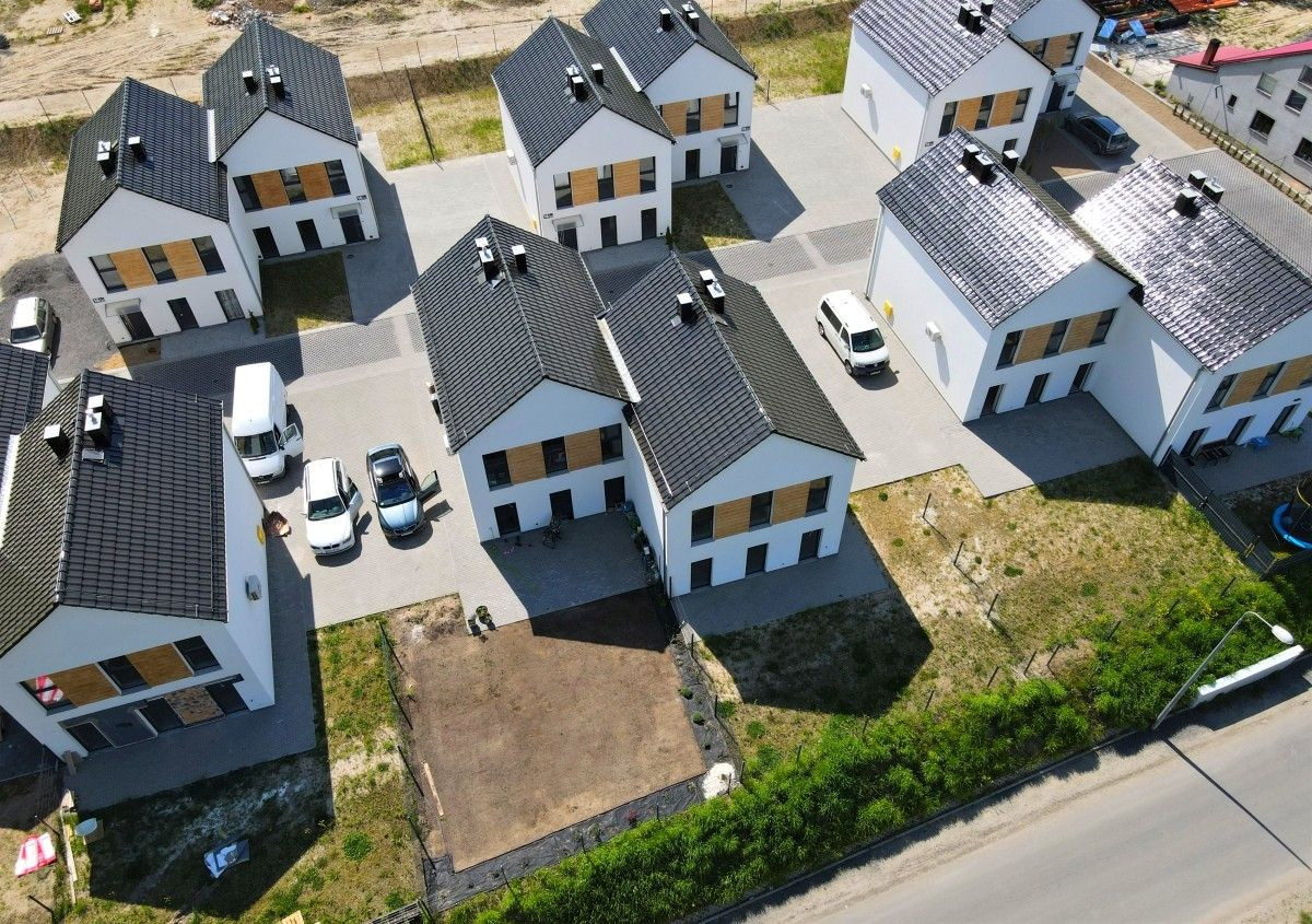 Nowa inwestycja, osiedle domów w spokojnej części Bolesławca