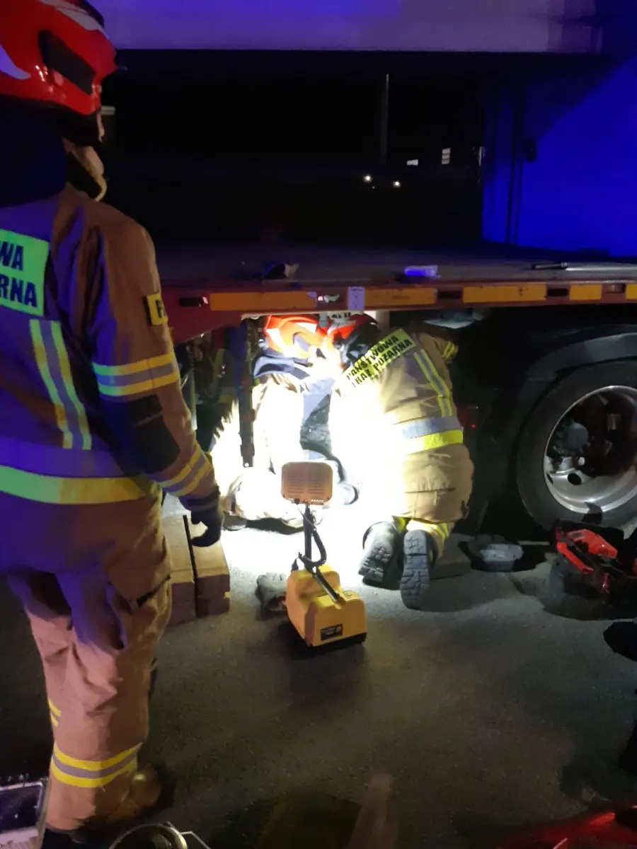 Emergency services operation in Tomaszów Bolesławiecki