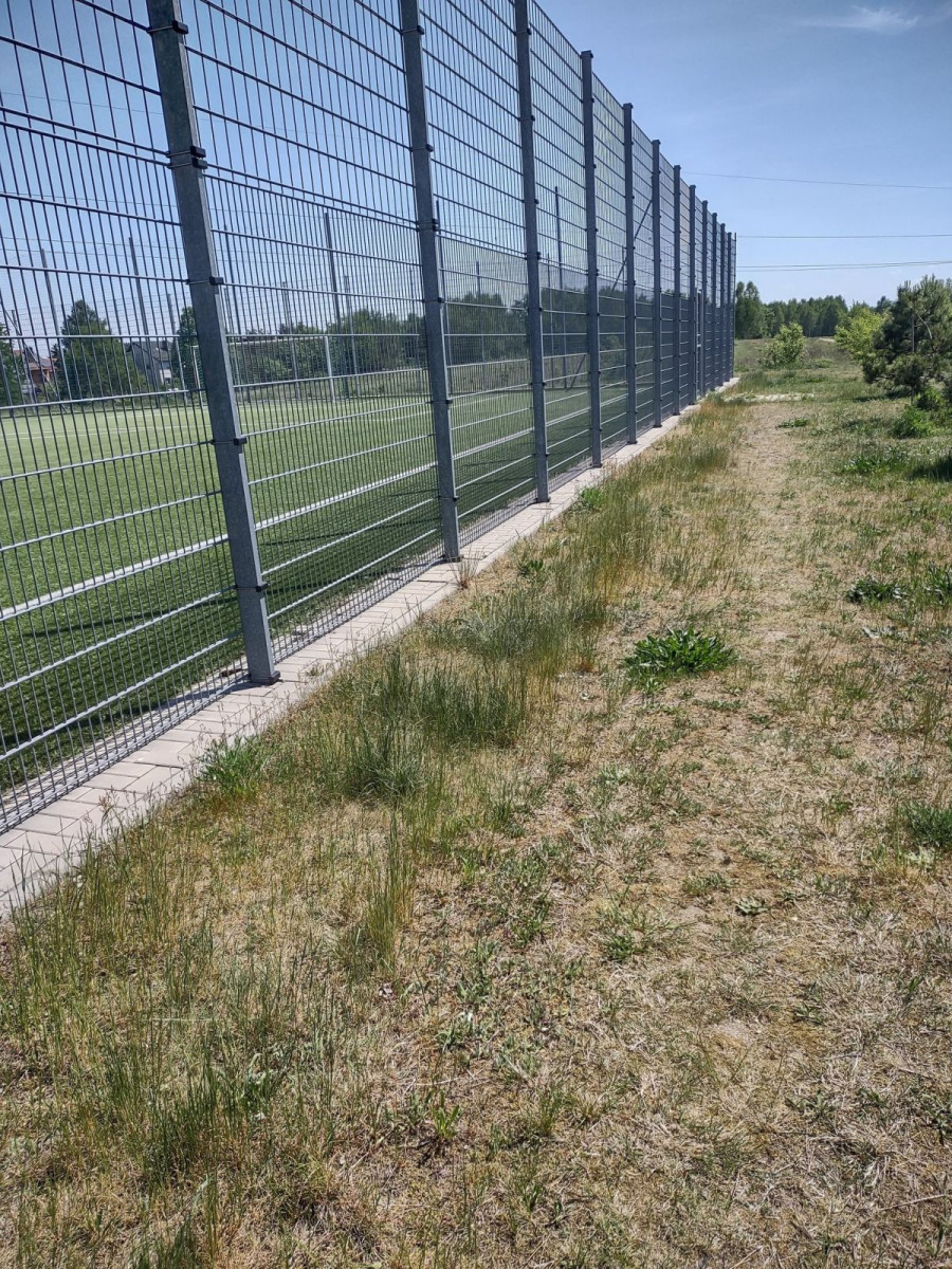 Budowa oświetlenia boiska wielofunkcyjnego na Os. Kwiatowym