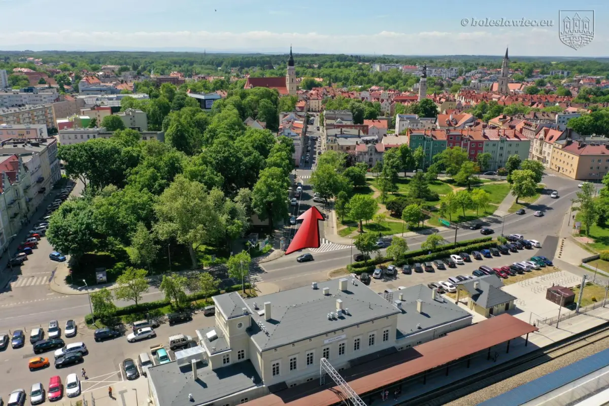 Nowa organizacja ruchu na placu Wolności