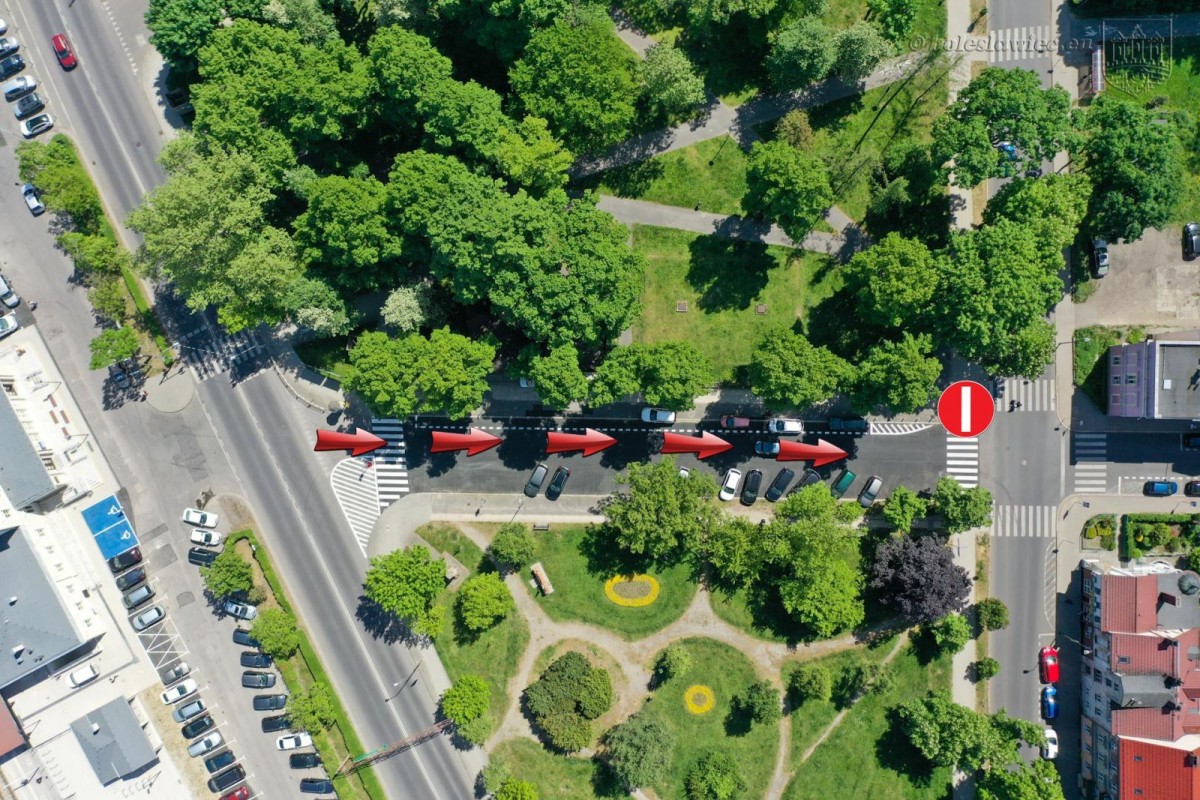 Nowa organizacja ruchu na placu Wolności