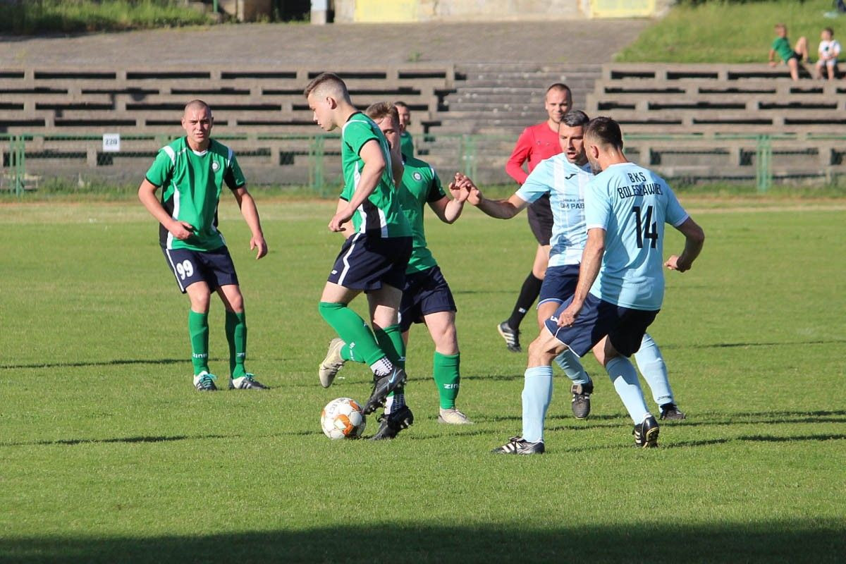 Rezerwy BKS pokonały rezerwy Leśnika Osiecznica