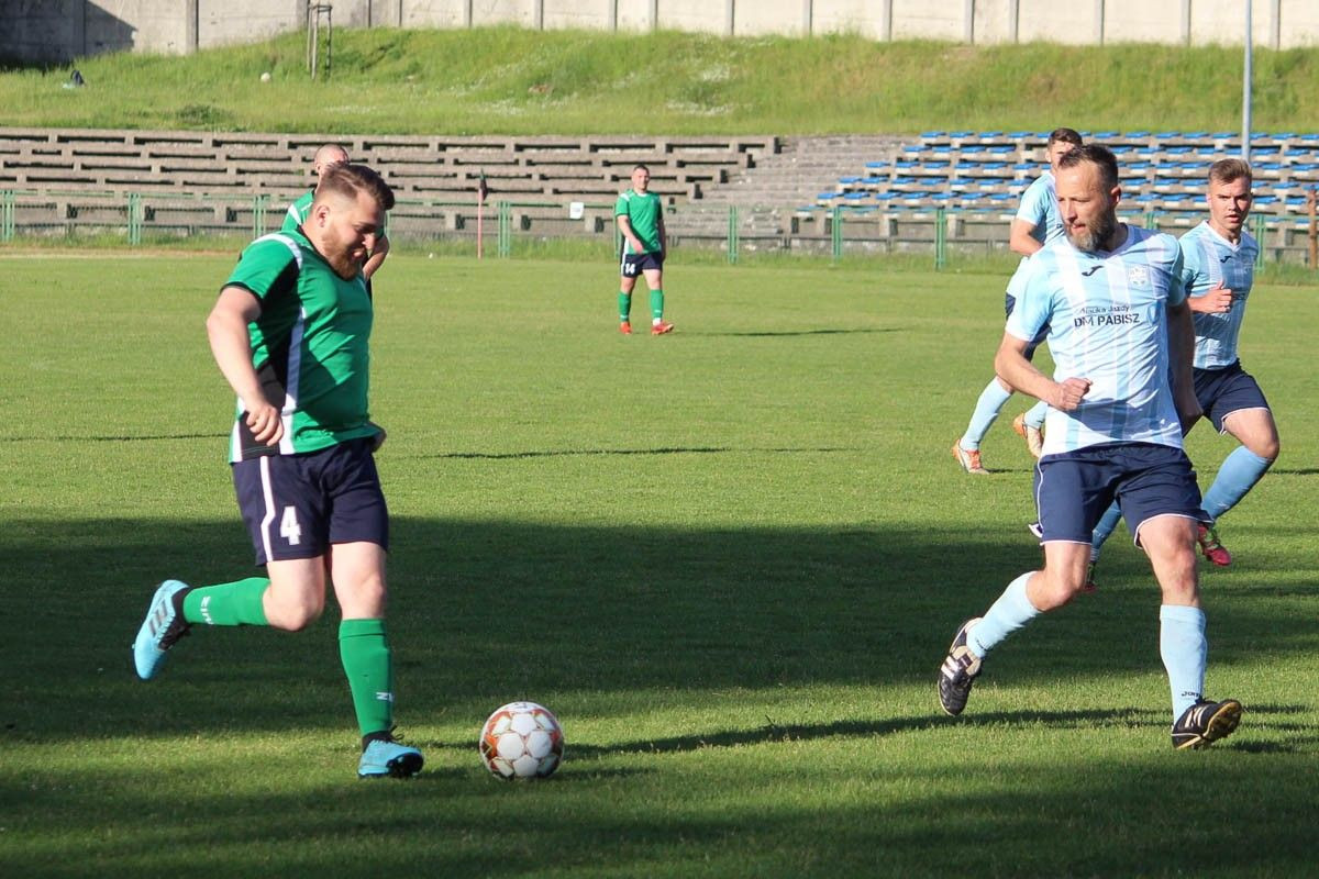 Rezerwy BKS pokonały rezerwy Leśnika Osiecznica