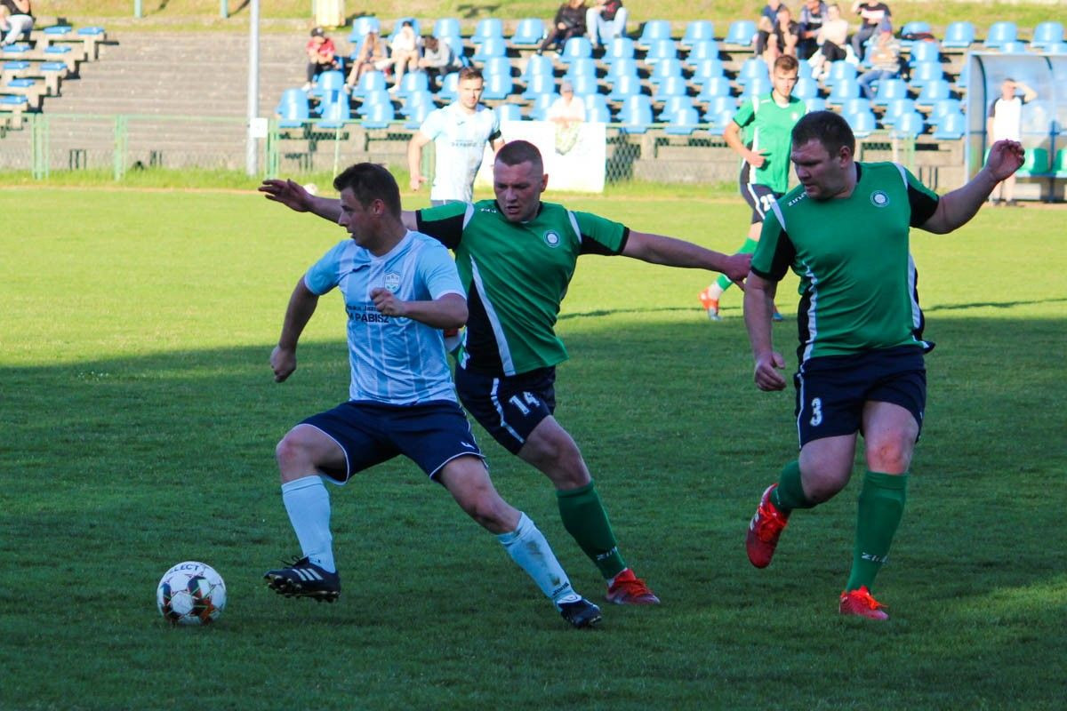 Rezerwy BKS pokonały rezerwy Leśnika Osiecznica