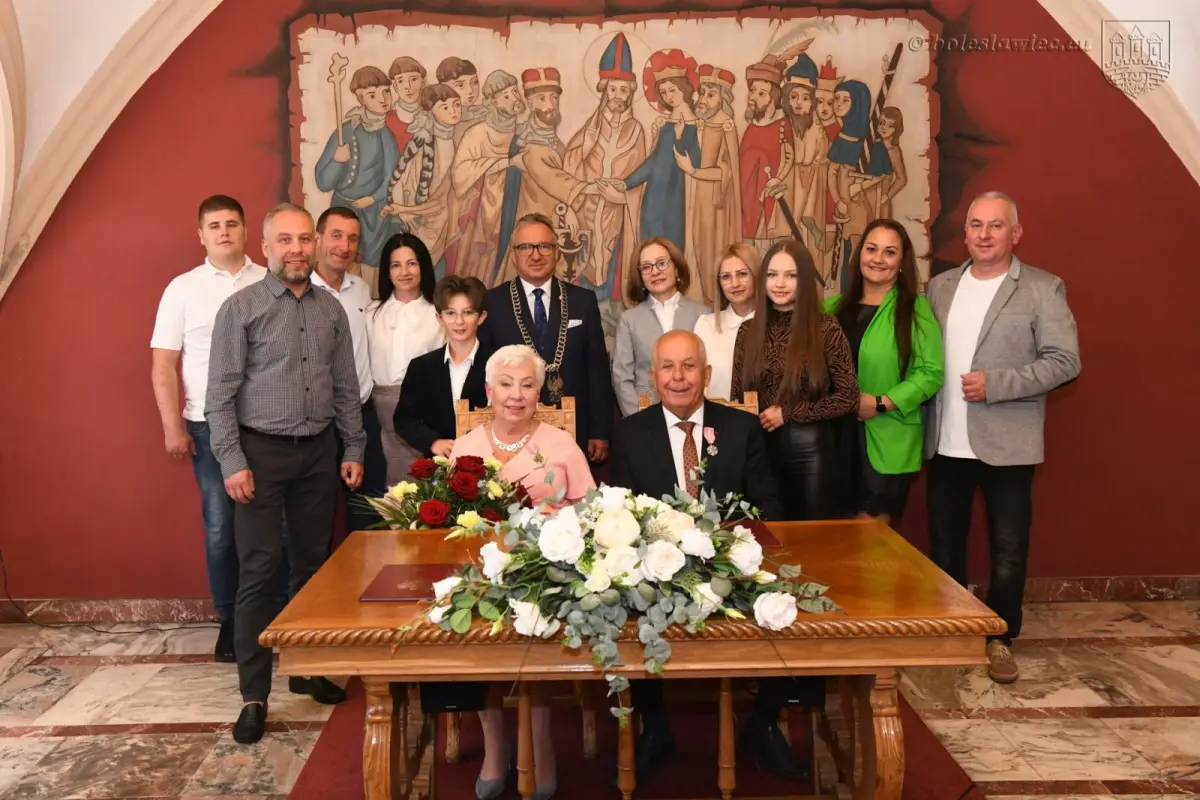 Złote gody państwa Izdebskich i Zmaczyńskich