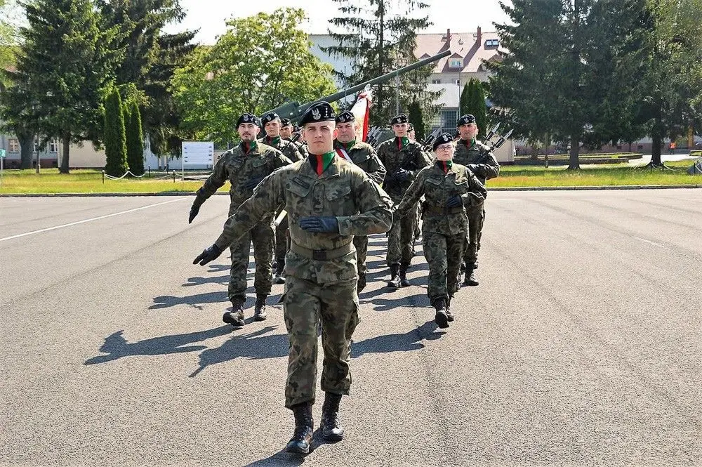 Bolesławieccy artylerzyści oddali hołd weteranom