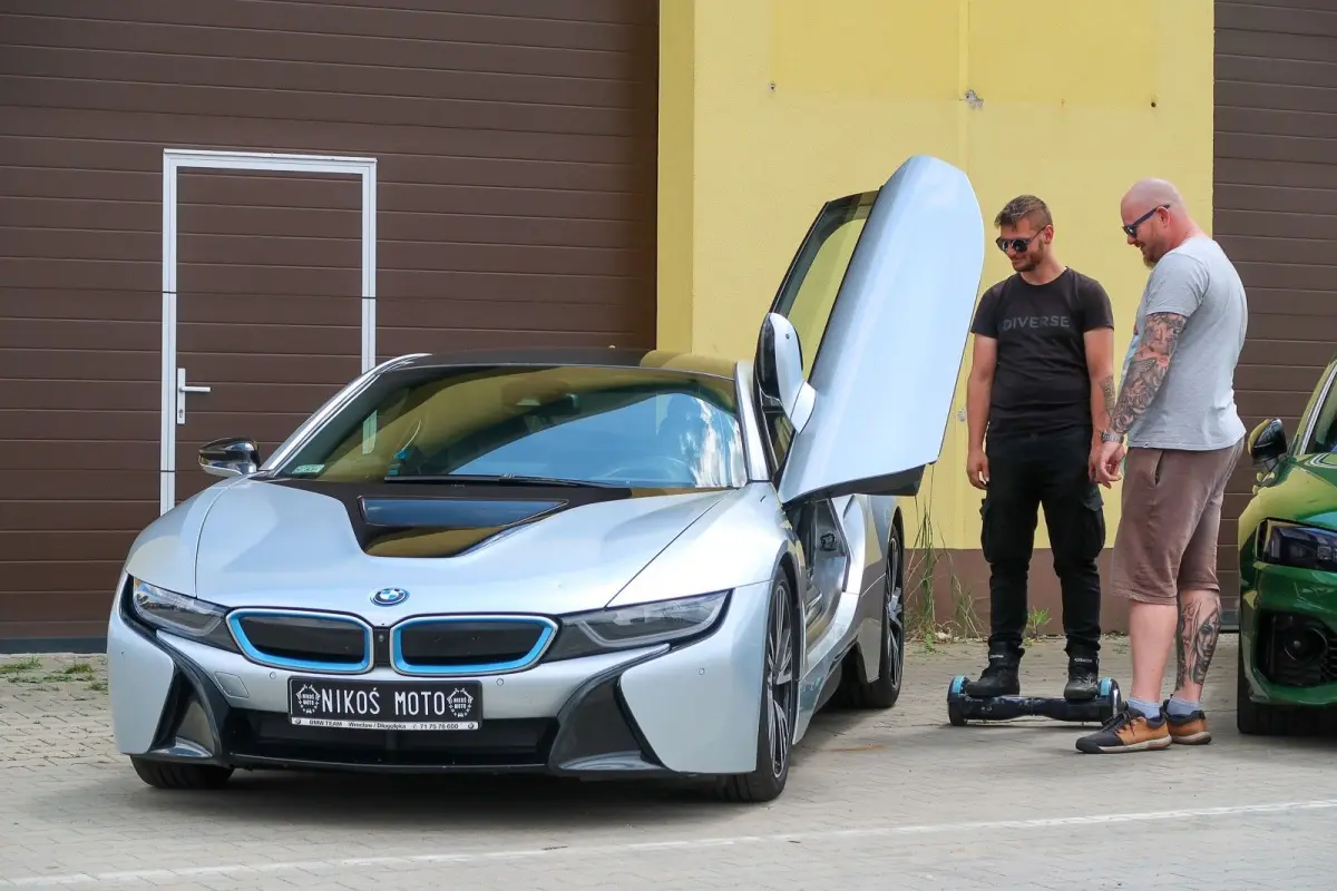 Charytatywny zlot aut organizowany przez BMW Team Bolesławiec