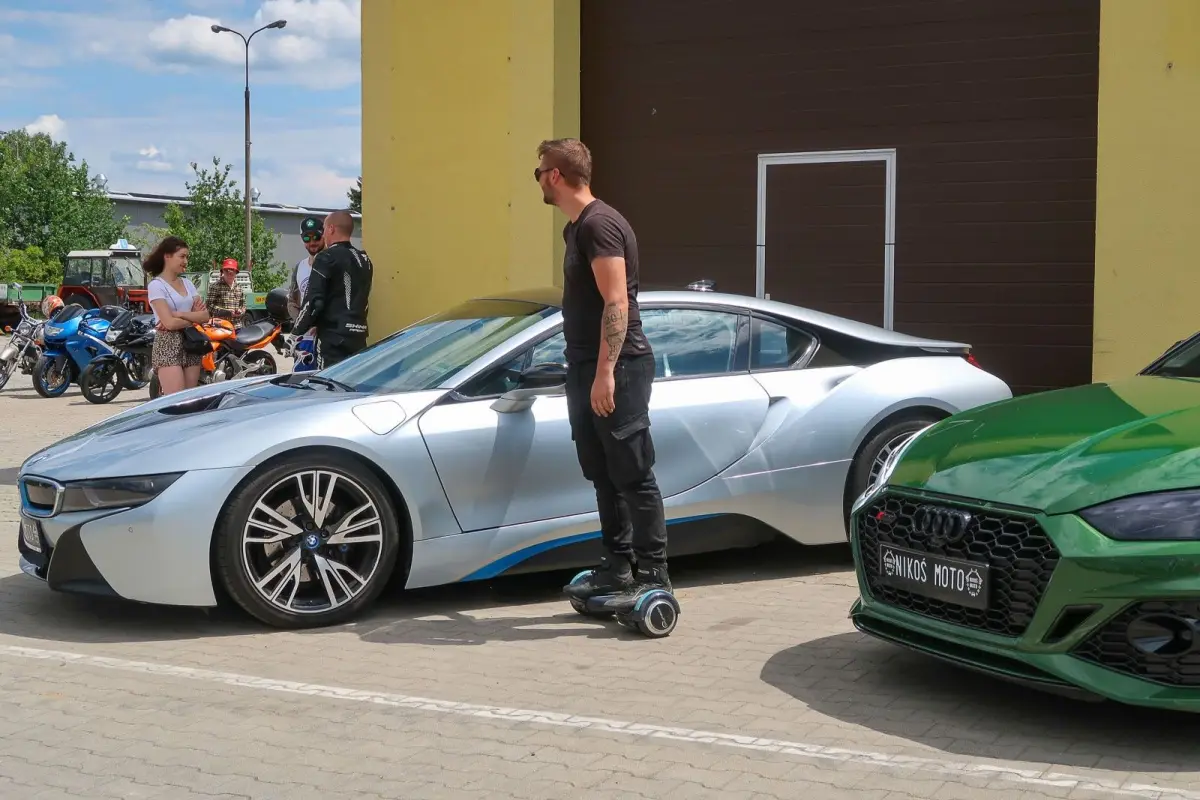Charytatywny zlot aut organizowany przez BMW Team Bolesławiec
