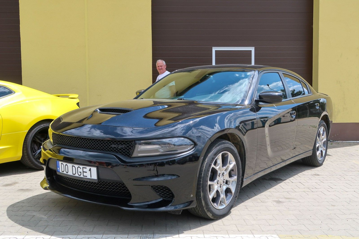 Charytatywny zlot aut organizowany przez BMW Team Bolesławiec