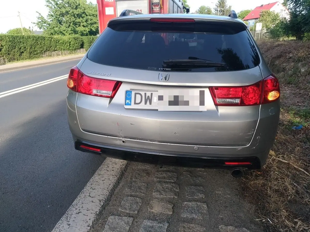 Kolizja trzech aut w Kruszynie