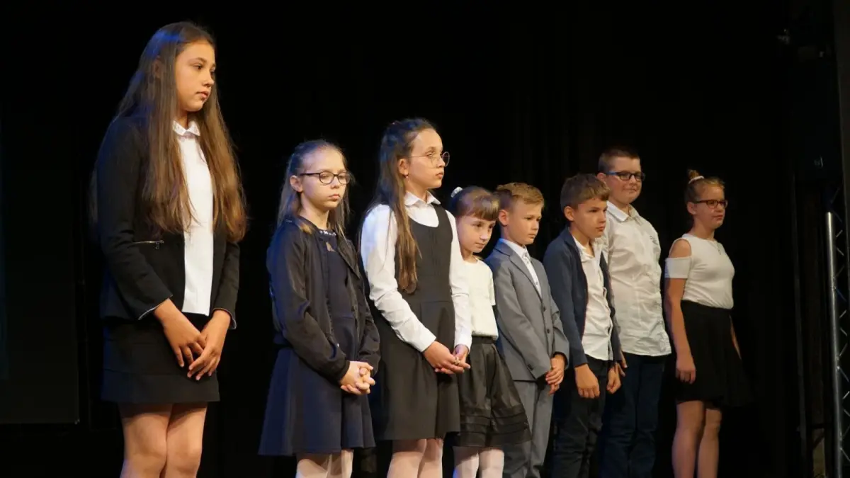 214 laureatów konkursów powiatowych organizowanych przez Powiatowe Centrum Edukacji i Kształcenia Kadr w Bolesławcu