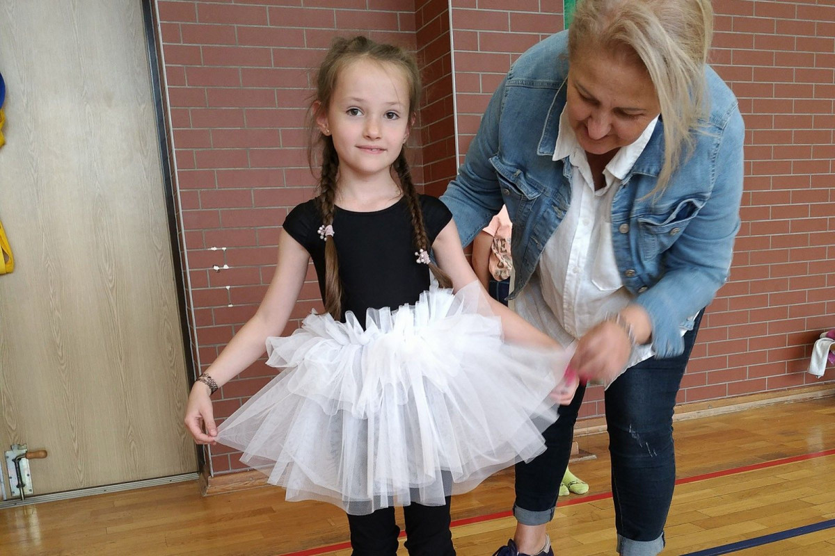 Akrobatki Porcelanowe Figurki podczas pierwszej przymiarki z Małgorzatą Dorosz