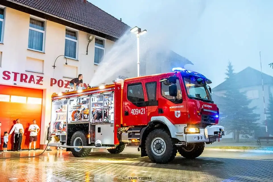 Powitanie nowego wozu OSP Nowogrodziec