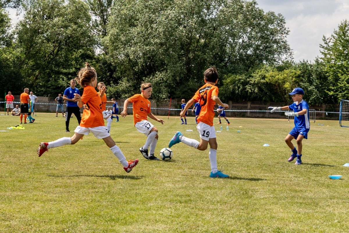 Football Academy zorganizowała piłkarskie święto w Bolesławcu: 210 meczów i 500 zawodników