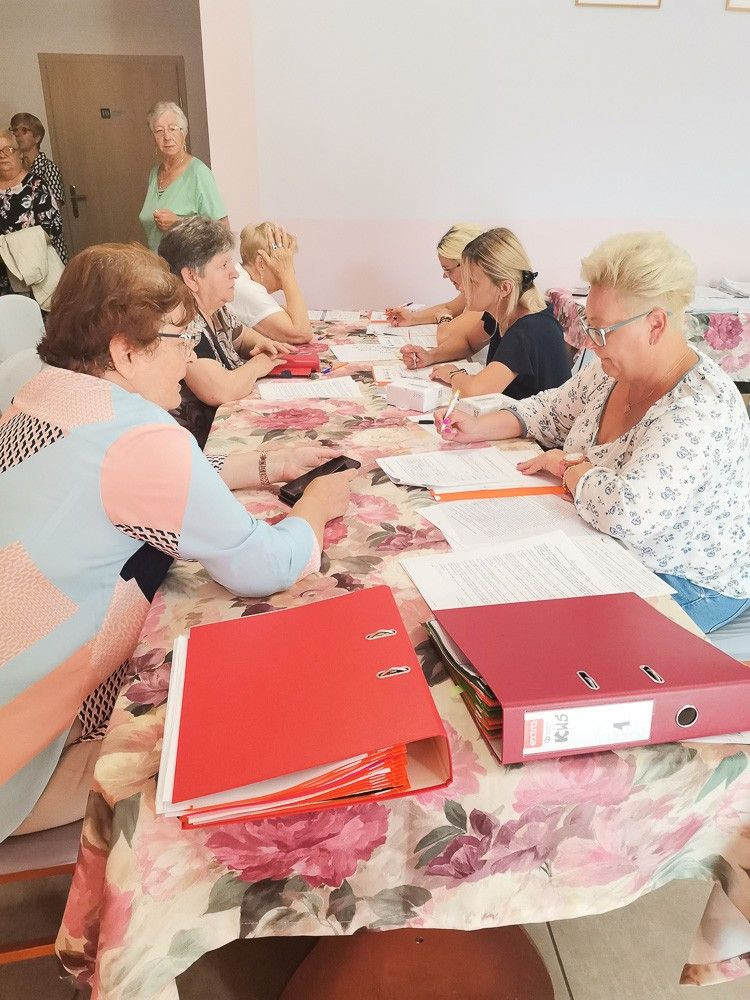 130 seniorów z Bolesławca dostało „opaski życia”