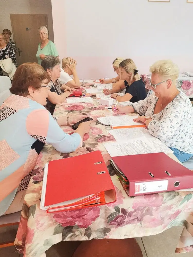 130 seniorów z Bolesławca dostało „opaski życia”