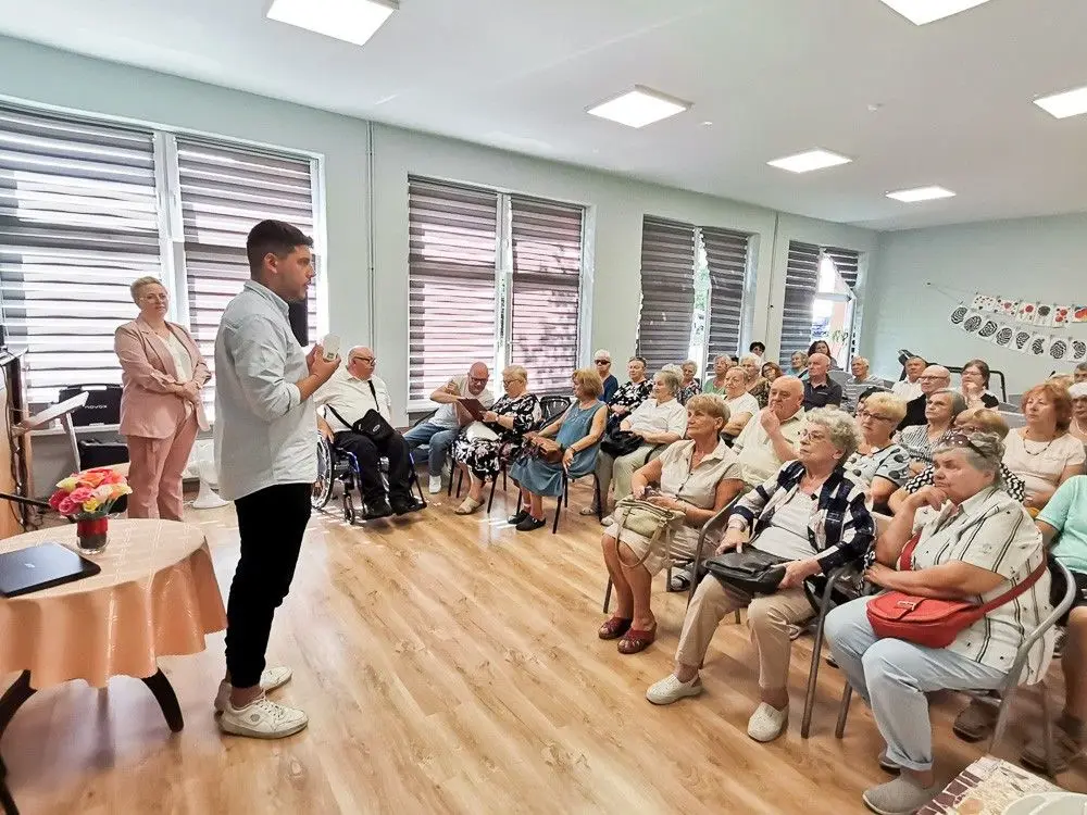 130 seniorów z Bolesławca dostało „opaski życia”