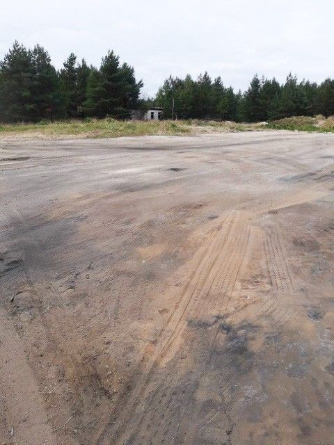 Teren, gdzie nielegalnie składowano odpady