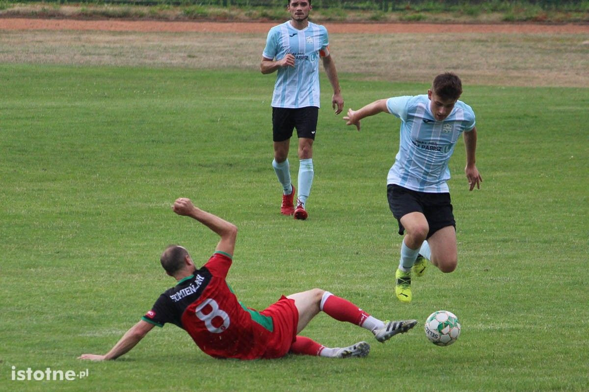 BKS wygrywa w sparingu z Promienień Żary