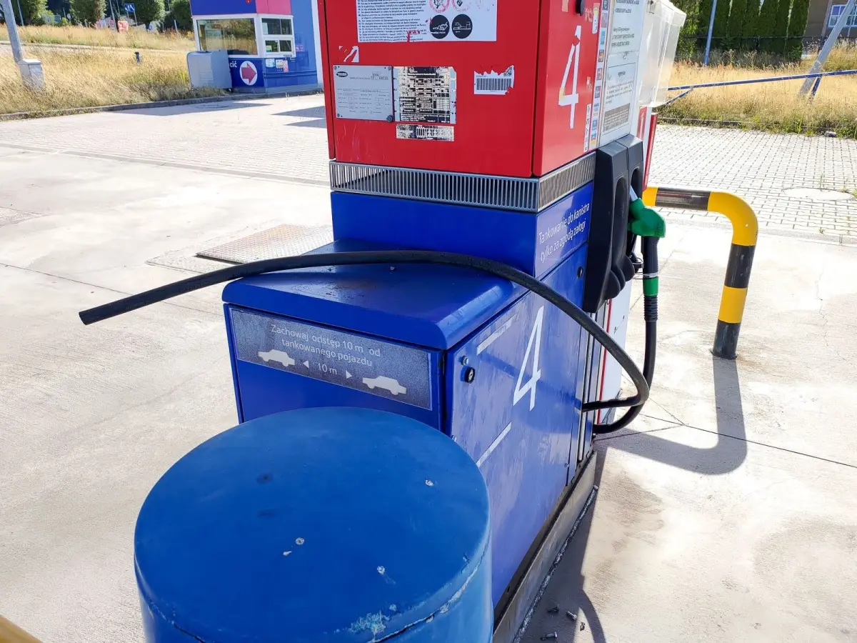 Była stacja benzynowa Tesco